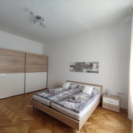 Schlossbergblick * Bruck an der Mur